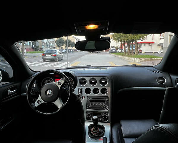 Чорний Альфа Ромео 159, об'ємом двигуна 1.91 л та пробігом 147 тис. км за 6600 $, фото 12 на Automoto.ua