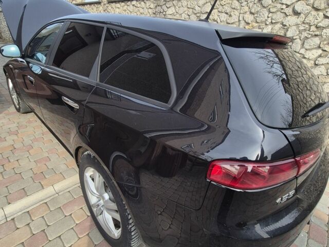 Черный Альфа Ромео 159, объемом двигателя 1.9 л и пробегом 224 тыс. км за 6500 $, фото 10 на Automoto.ua