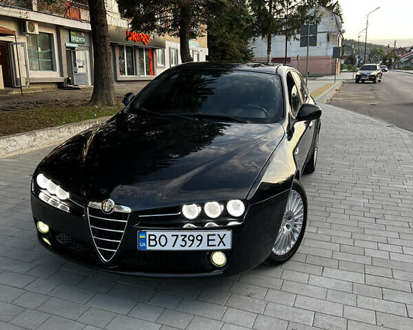 Чорний Альфа Ромео 159, об'ємом двигуна 1.91 л та пробігом 147 тис. км за 6600 $, фото 6 на Automoto.ua