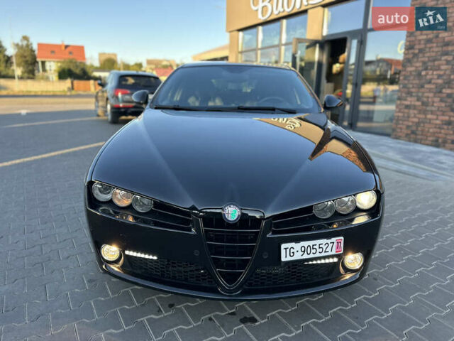 Альфа Ромео 159 2010 в Луцке на Automoto.ua Черный Альфа Ромео 159, объемом двигателя 2.4 л и пробегом 133 тыс. км за 10700 $, фото 13 на Automoto.ua