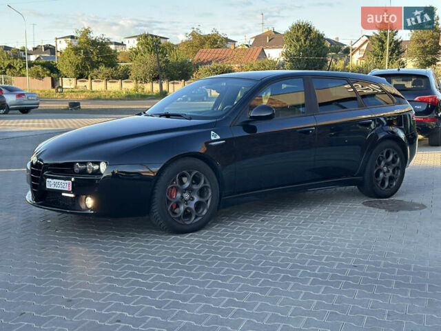 Альфа Ромео 159 2010 в Луцке на Automoto.ua Черный Альфа Ромео 159, объемом двигателя 2.4 л и пробегом 133 тыс. км за 10700 $, фото 3 на Automoto.ua