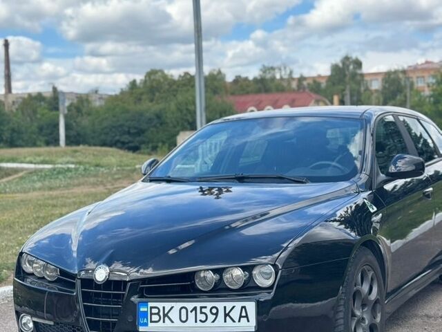 Черный Альфа Ромео 159, объемом двигателя 2.4 л и пробегом 145 тыс. км за 9500 $, фото 7 на Automoto.ua
