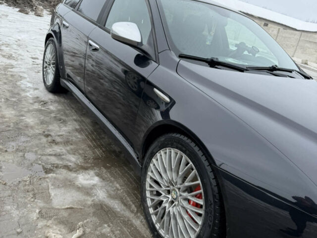 Черный Альфа Ромео 159, объемом двигателя 2 л и пробегом 270 тыс. км за 7000 $, фото 12 на Automoto.ua
