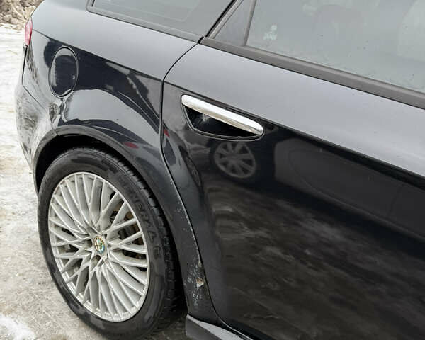 Черный Альфа Ромео 159, объемом двигателя 2 л и пробегом 270 тыс. км за 8200 $, фото 4 на Automoto.ua