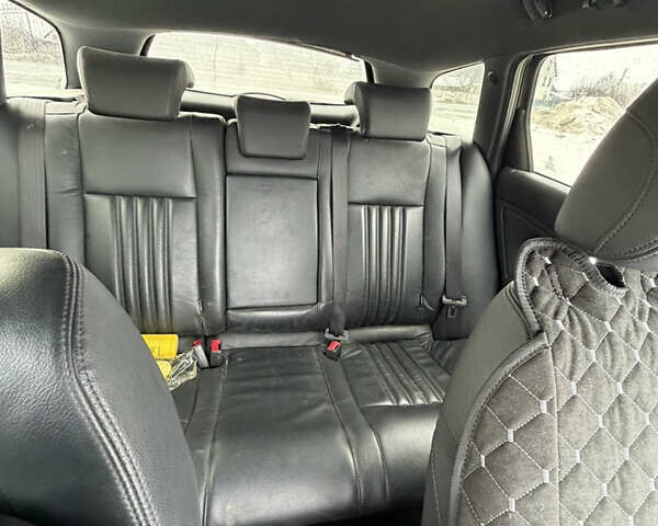 Черный Альфа Ромео 159, объемом двигателя 2 л и пробегом 270 тыс. км за 7200 $, фото 23 на Automoto.ua