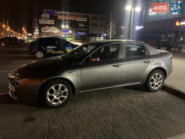 Коричневый Альфа Ромео 159, объемом двигателя 1.9 л и пробегом 245 тыс. км за 6000 $, фото 5 на Automoto.ua