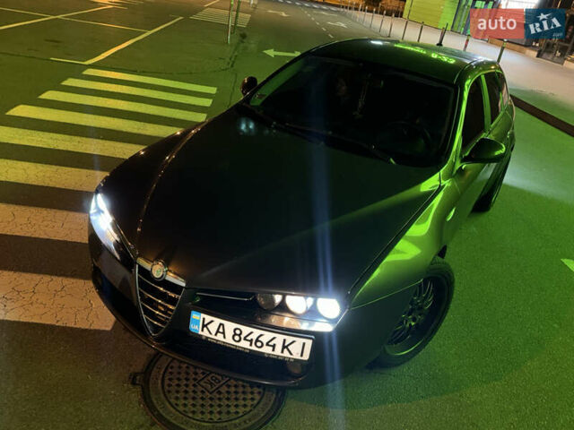 Коричневый Альфа Ромео 159, объемом двигателя 1.9 л и пробегом 216 тыс. км за 6300 $, фото 27 на Automoto.ua