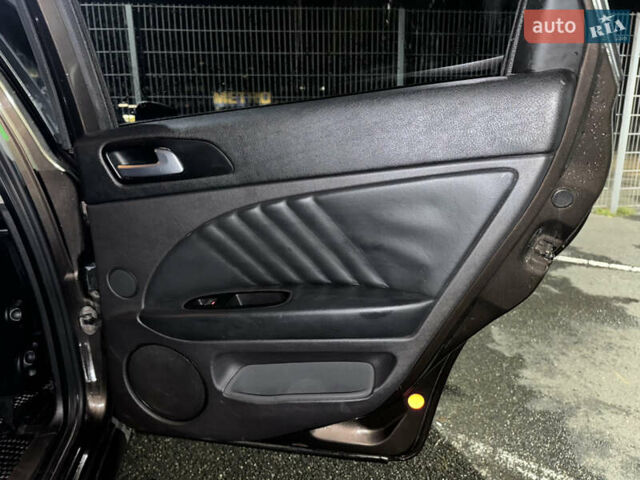 Коричневый Альфа Ромео 159, объемом двигателя 1.9 л и пробегом 216 тыс. км за 6300 $, фото 16 на Automoto.ua