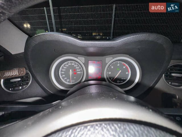 Коричневый Альфа Ромео 159, объемом двигателя 1.9 л и пробегом 216 тыс. км за 6300 $, фото 10 на Automoto.ua