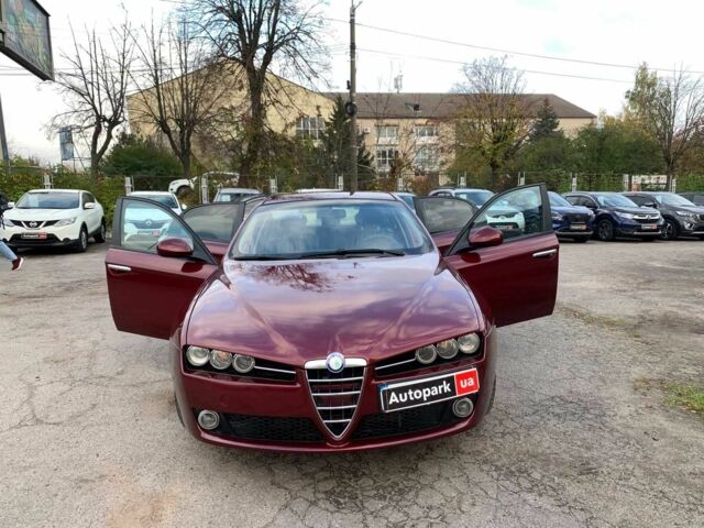 Красный Альфа Ромео 159, объемом двигателя 1.9 л и пробегом 288 тыс. км за 6190 $, фото 17 на Automoto.ua