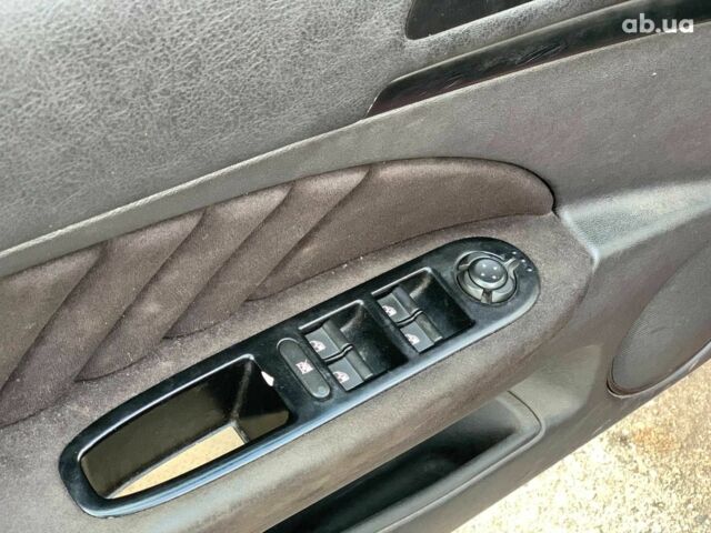 Красный Альфа Ромео 159, объемом двигателя 1.9 л и пробегом 288 тыс. км за 6190 $, фото 20 на Automoto.ua