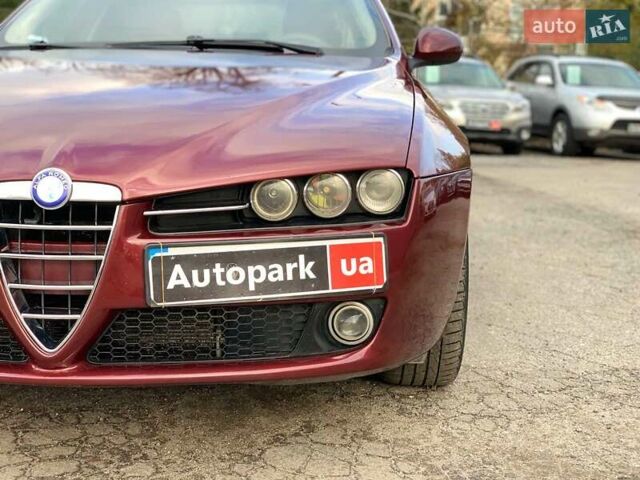 Красный Альфа Ромео 159, объемом двигателя 1.9 л и пробегом 288 тыс. км за 6190 $, фото 9 на Automoto.ua