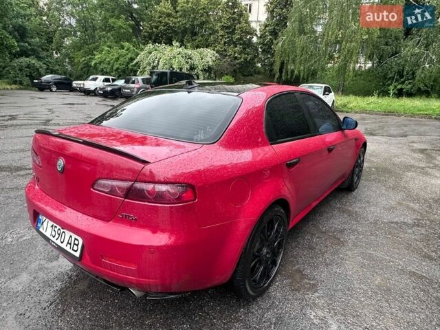 Червоний Альфа Ромео 159, об'ємом двигуна 1.9 л та пробігом 241 тис. км за 5200 $, фото 11 на Automoto.ua