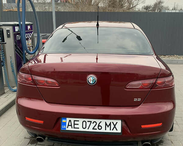 Красный Альфа Ромео 159, объемом двигателя 2.2 л и пробегом 157 тыс. км за 4000 $, фото 26 на Automoto.ua