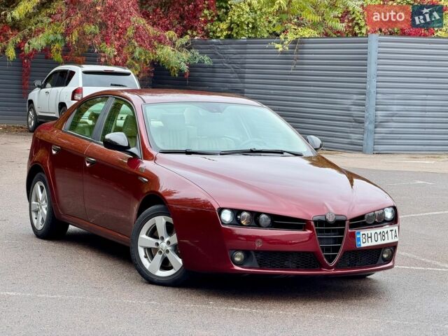 Красный Альфа Ромео 159, объемом двигателя 2.2 л и пробегом 170 тыс. км за 3999 $, фото 27 на Automoto.ua