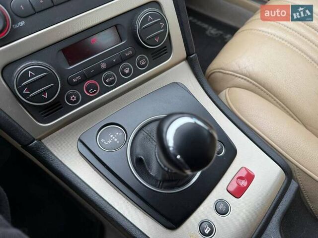 Червоний Альфа Ромео 159, об'ємом двигуна 2.2 л та пробігом 167 тис. км за 5700 $, фото 26 на Automoto.ua