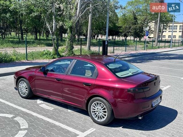 Червоний Альфа Ромео 159, об'ємом двигуна 2.2 л та пробігом 200 тис. км за 7500 $, фото 4 на Automoto.ua