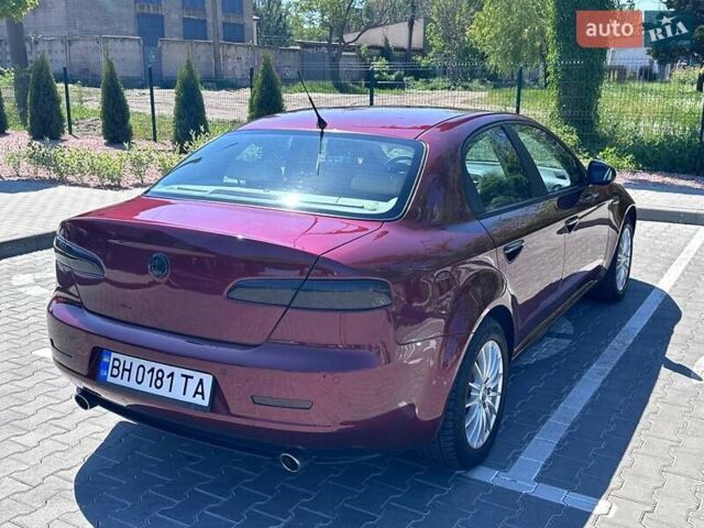 Червоний Альфа Ромео 159, об'ємом двигуна 2.2 л та пробігом 200 тис. км за 7500 $, фото 7 на Automoto.ua
