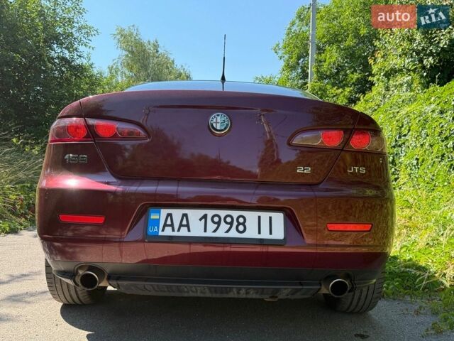 Красный Альфа Ромео 159, объемом двигателя 2.2 л и пробегом 169 тыс. км за 8300 $, фото 3 на Automoto.ua