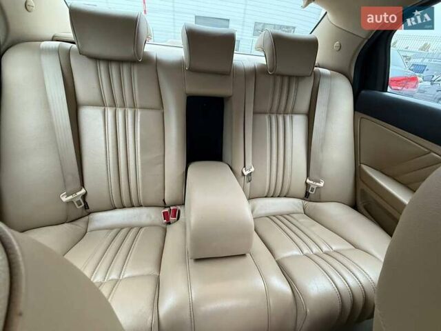 Красный Альфа Ромео 159, объемом двигателя 2.2 л и пробегом 167 тыс. км за 6500 $, фото 18 на Automoto.ua