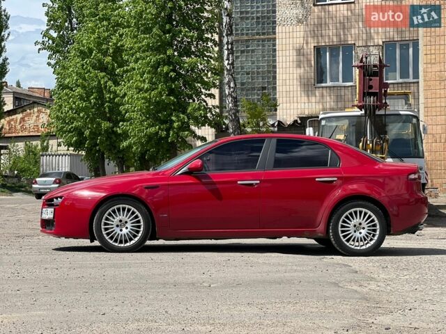 Красный Альфа Ромео 159, объемом двигателя 2.39 л и пробегом 265 тыс. км за 5000 $, фото 3 на Automoto.ua