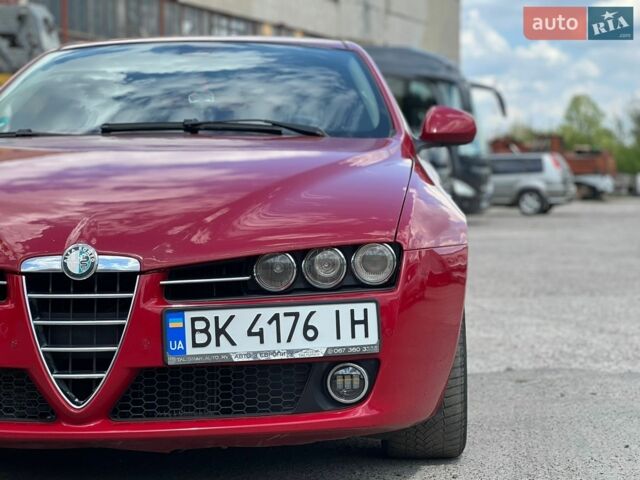 Красный Альфа Ромео 159, объемом двигателя 2.39 л и пробегом 265 тыс. км за 5000 $, фото 18 на Automoto.ua