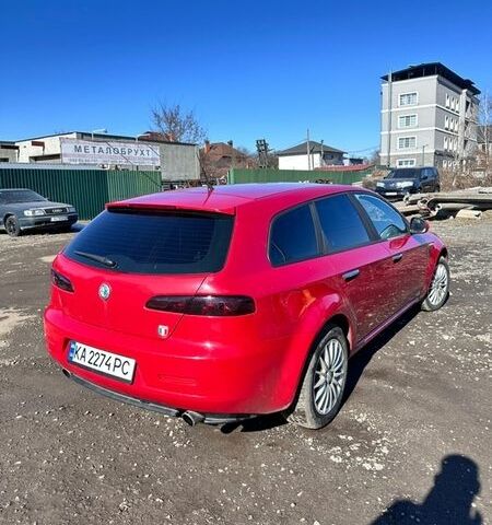 Красный Альфа Ромео 159, объемом двигателя 1.9 л и пробегом 300 тыс. км за 6000 $, фото 3 на Automoto.ua
