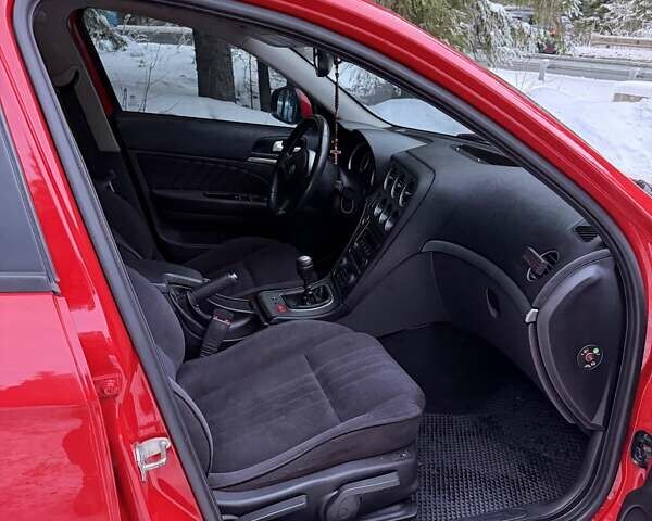 Червоний Альфа Ромео 159, об'ємом двигуна 2.39 л та пробігом 265 тис. км за 8300 $, фото 31 на Automoto.ua