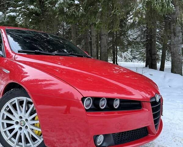 Червоний Альфа Ромео 159, об'ємом двигуна 2.39 л та пробігом 265 тис. км за 8300 $, фото 9 на Automoto.ua