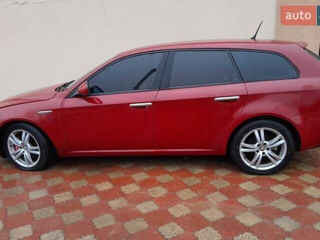 Червоний Альфа Ромео 159, об'ємом двигуна 2.2 л та пробігом 203 тис. км за 4200 $, фото 1 на Automoto.ua