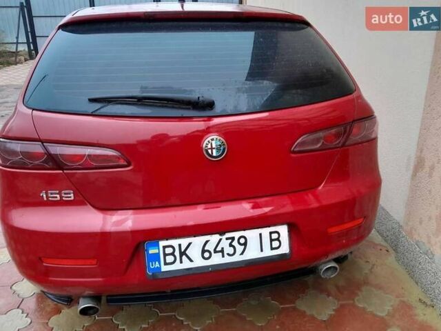 Червоний Альфа Ромео 159, об'ємом двигуна 2.2 л та пробігом 203 тис. км за 4200 $, фото 2 на Automoto.ua