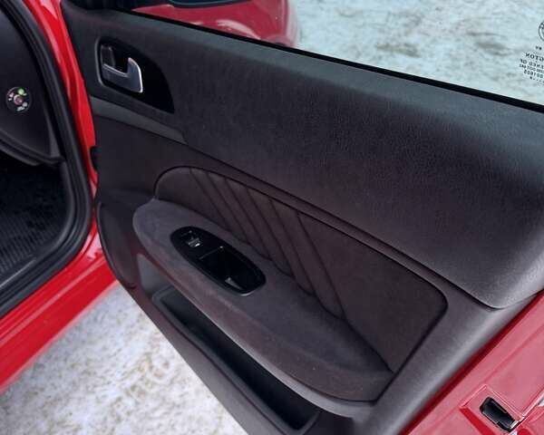 Червоний Альфа Ромео 159, об'ємом двигуна 2.39 л та пробігом 265 тис. км за 8300 $, фото 29 на Automoto.ua