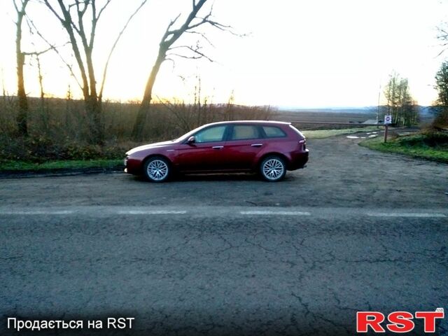 Червоний Альфа Ромео 159, об'ємом двигуна 1.9 л та пробігом 145 тис. км за 5600 $, фото 2 на Automoto.ua