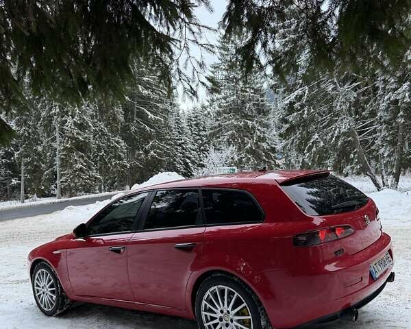 Червоний Альфа Ромео 159, об'ємом двигуна 2.39 л та пробігом 265 тис. км за 8300 $, фото 4 на Automoto.ua