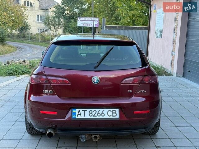 Красный Альфа Ромео 159, объемом двигателя 1.91 л и пробегом 240 тыс. км за 5500 $, фото 9 на Automoto.ua