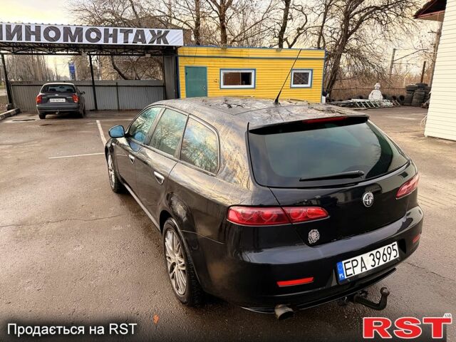 Альфа Ромео 159, объемом двигателя 1.9 л и пробегом 200 тыс. км за 2500 $, фото 8 на Automoto.ua