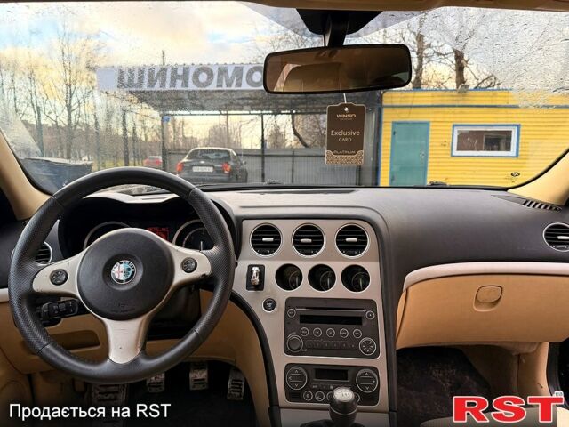 Альфа Ромео 159, объемом двигателя 1.9 л и пробегом 200 тыс. км за 2500 $, фото 11 на Automoto.ua