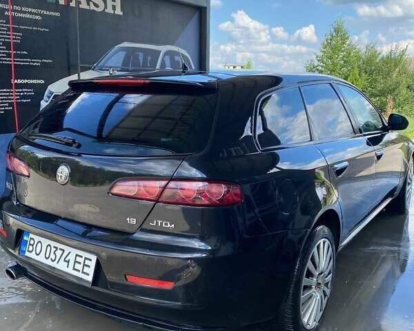 Альфа Ромео 159, объемом двигателя 1.9 л и пробегом 220 тыс. км за 6600 $, фото 32 на Automoto.ua