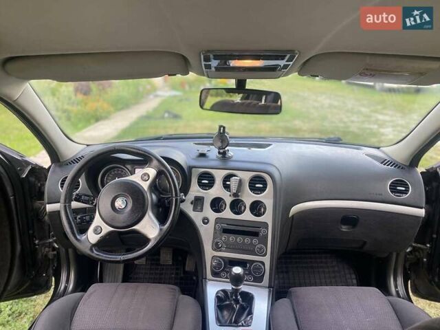 Альфа Ромео 159, объемом двигателя 1.9 л и пробегом 220 тыс. км за 6600 $, фото 21 на Automoto.ua