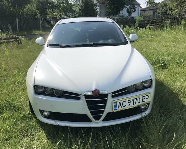 Альфа Ромео 159, об'ємом двигуна 1.9 л та пробігом 245 тис. км за 5800 $, фото 4 на Automoto.ua