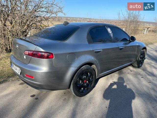 Сірий Альфа Ромео 159, об'ємом двигуна 1.91 л та пробігом 300 тис. км за 4999 $, фото 2 на Automoto.ua