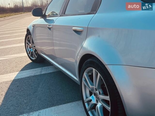 Серый Альфа Ромео 159, объемом двигателя 1.86 л и пробегом 333 тыс. км за 4800 $, фото 7 на Automoto.ua