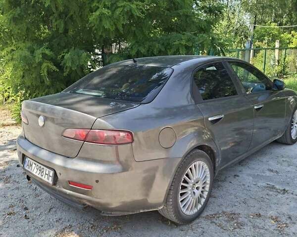 Серый Альфа Ромео 159, объемом двигателя 1.91 л и пробегом 350 тыс. км за 5100 $, фото 2 на Automoto.ua