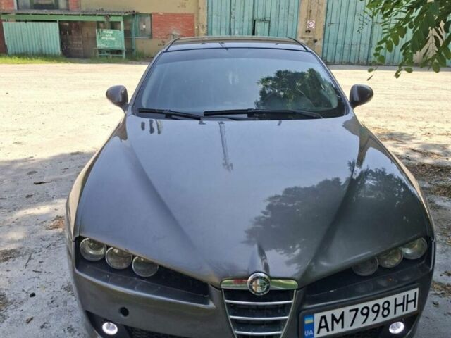 Сірий Альфа Ромео 159, об'ємом двигуна 1.91 л та пробігом 350 тис. км за 5100 $, фото 3 на Automoto.ua