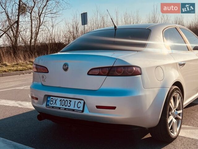 Серый Альфа Ромео 159, объемом двигателя 1.86 л и пробегом 333 тыс. км за 4800 $, фото 9 на Automoto.ua