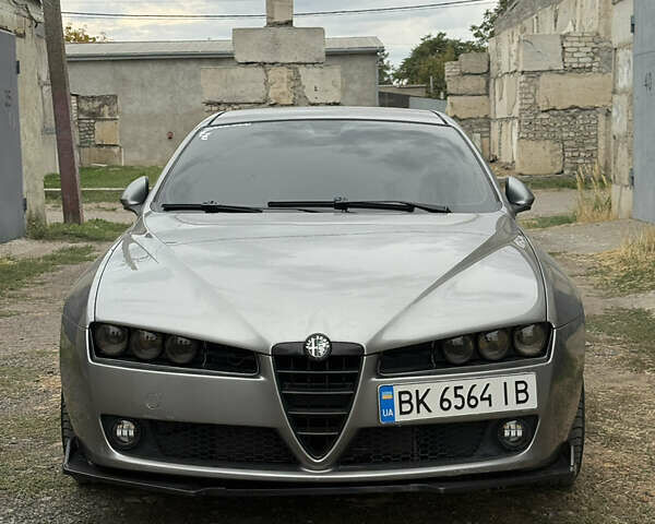Сірий Альфа Ромео 159, об'ємом двигуна 1.91 л та пробігом 297 тис. км за 5899 $, фото 26 на Automoto.ua