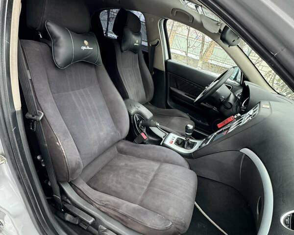 Серый Альфа Ромео 159, объемом двигателя 1.9 л и пробегом 322 тыс. км за 6300 $, фото 6 на Automoto.ua