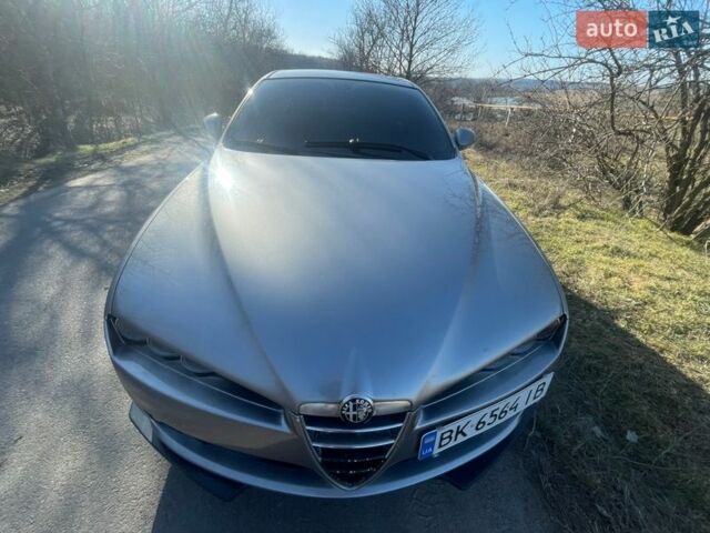 Сірий Альфа Ромео 159, об'ємом двигуна 1.91 л та пробігом 300 тис. км за 4999 $, фото 6 на Automoto.ua