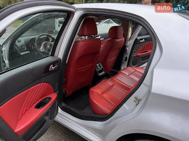 Серый Альфа Ромео 159, объемом двигателя 1.9 л и пробегом 235 тыс. км за 6200 $, фото 8 на Automoto.ua