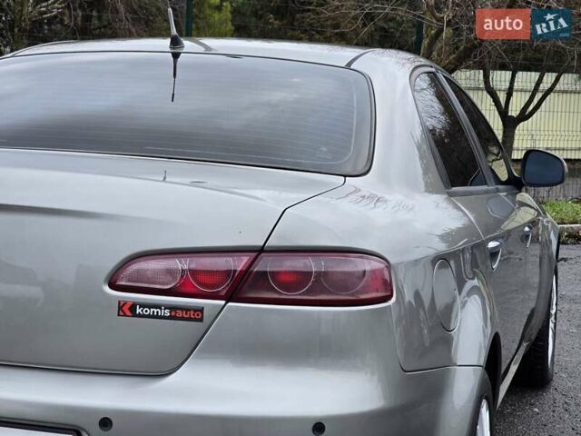 Сірий Альфа Ромео 159, об'ємом двигуна 1.9 л та пробігом 330 тис. км за 4499 $, фото 12 на Automoto.ua